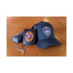 Belton Police Department cap and badge pictured on its official website