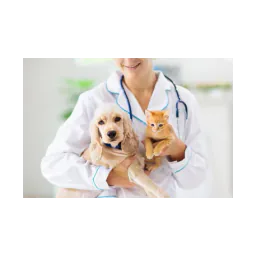 Veterinary professional with a dog and a cat on the official website of Spay Oklahoma